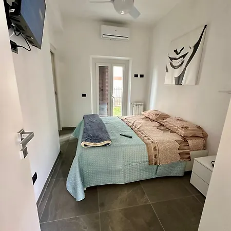 Semesterbostad Love - Holiday House 2